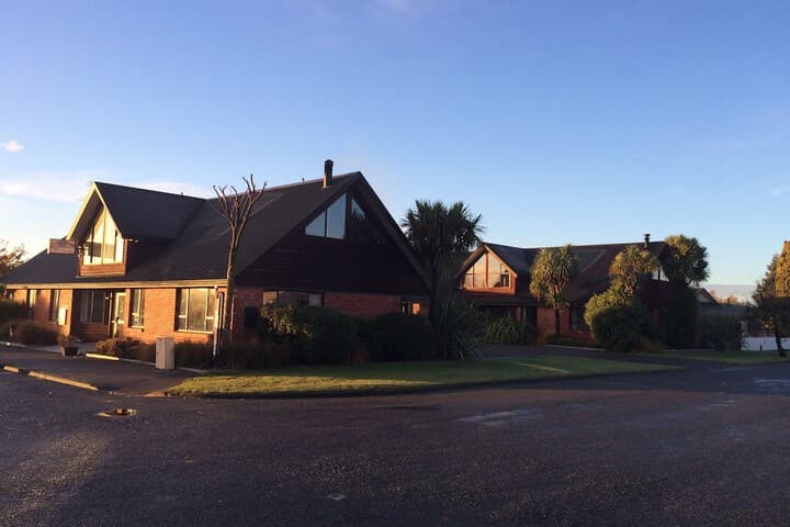 Snow Denn Lodge Hostel photo 4