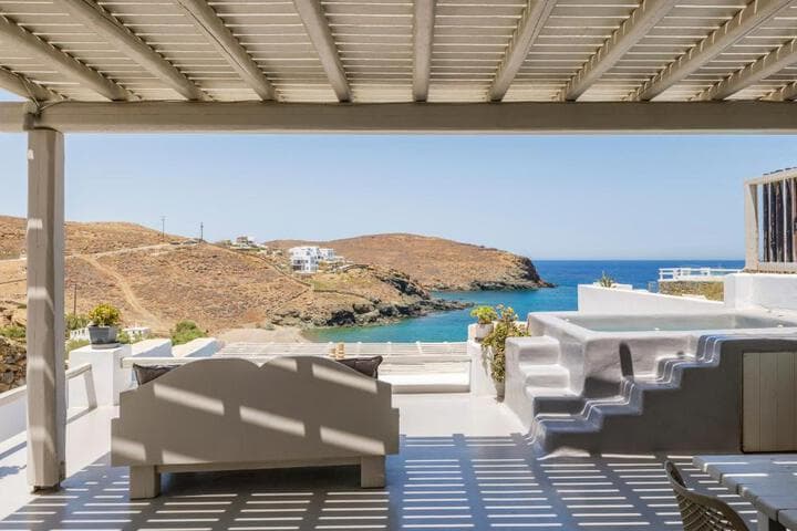 Kalafatis destination view
