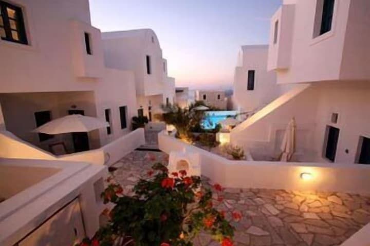 Oias Sunset photo 2