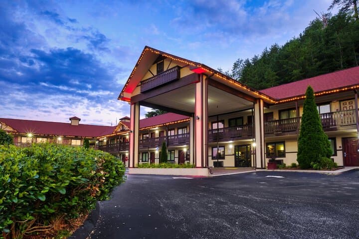 Red Roof Inn Helen photo 2