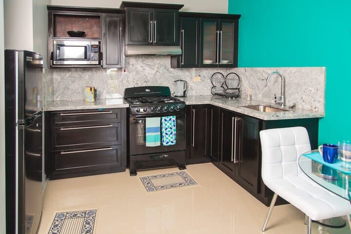 Skyview Manor Guest Apartments photo 3