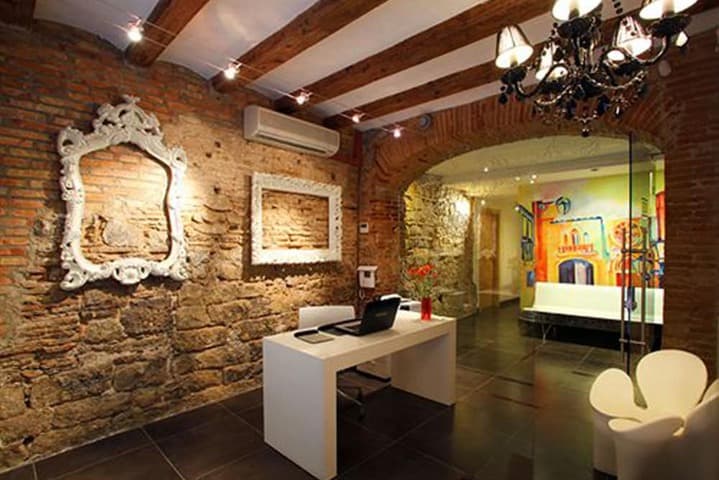Apartments Ciutat Vella photo 4