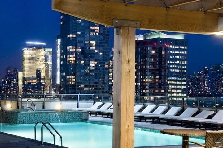 Luxy Suites Washington photo 4