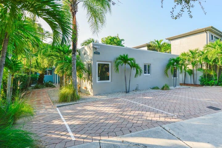 Alani Bay Villas photo 2