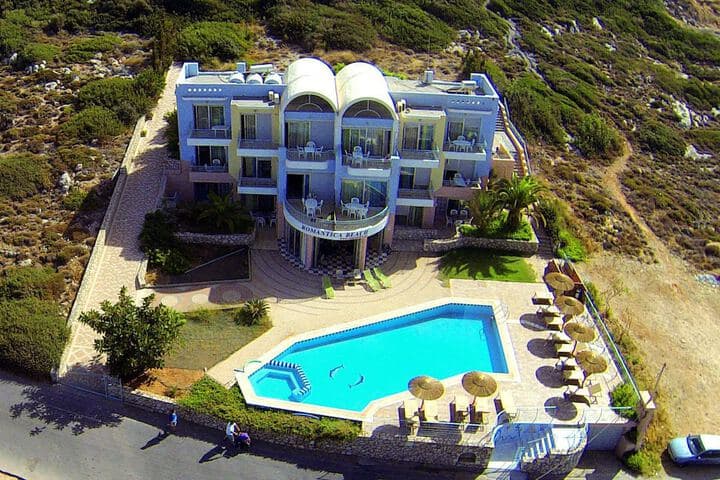 Romantica Beach Villas photo 2