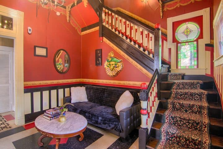 The Mardi Gras House photo 4