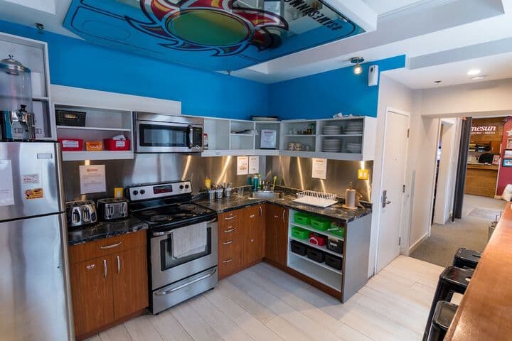 Samesun Montreal Central Hostel photo 4