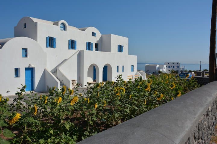 Artemis Village photo 2