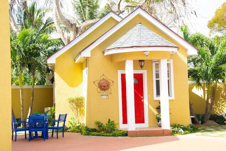 Brownstone Marlin Drive photo 4