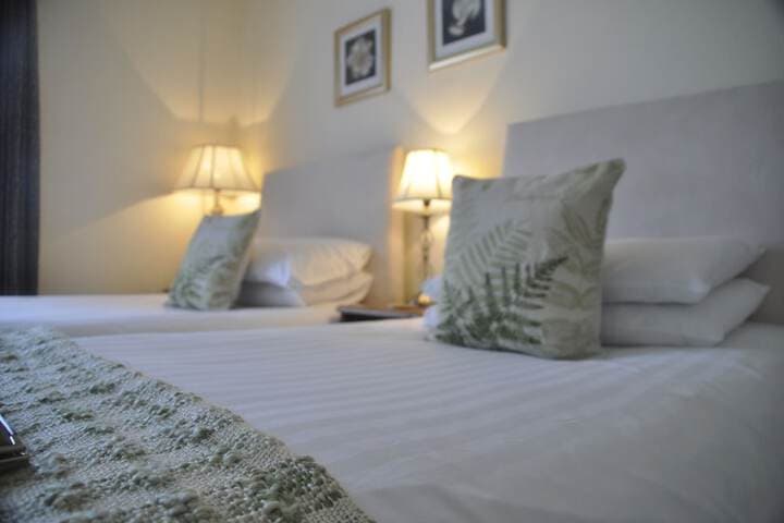 Arden House photo 4