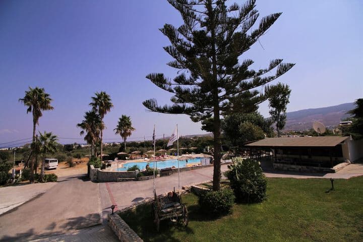Ampavris Family Apartments photo 3