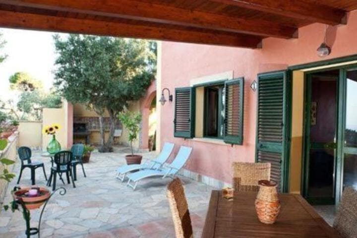 Bono Vacanze Villa Maragani Charme & Relax photo 2