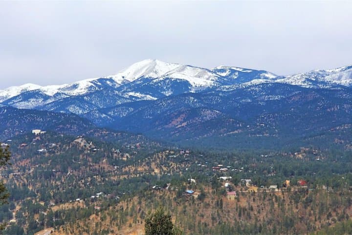 High Sierra Condominium photo 3