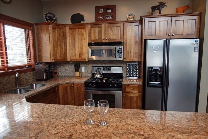 Mountain Town Properties Grey Wolf 5 photo 2