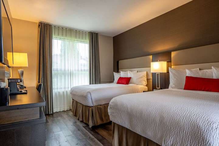 Ramada by Wyndham Ottawa on the Rideau photo 5