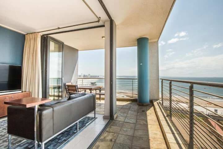 Point Waterfront Apartments photo 3