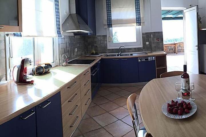 Lygaria destination view