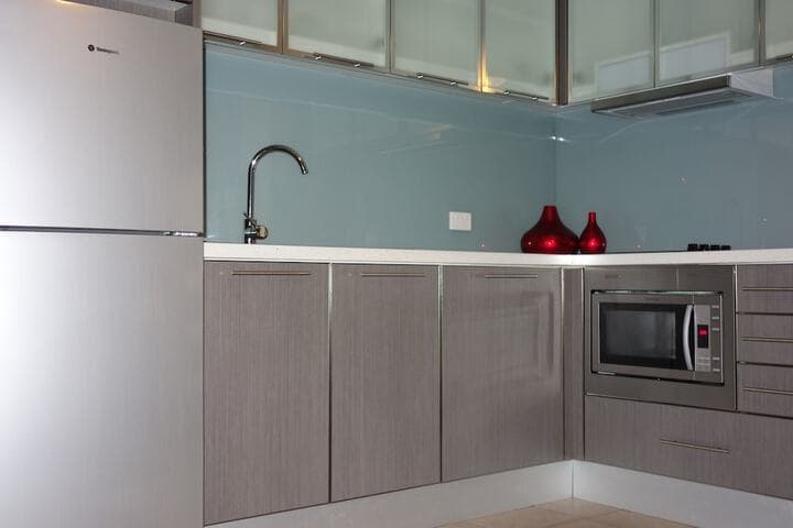 Glenelg Gateway Apartments photo 4