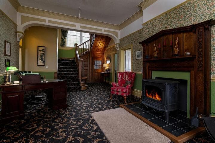 Crown Lodge photo 4