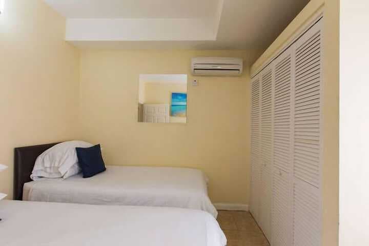 New Kingston Apartments at Kensington photo 2