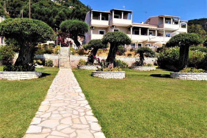 Nissaki Bay photo 5