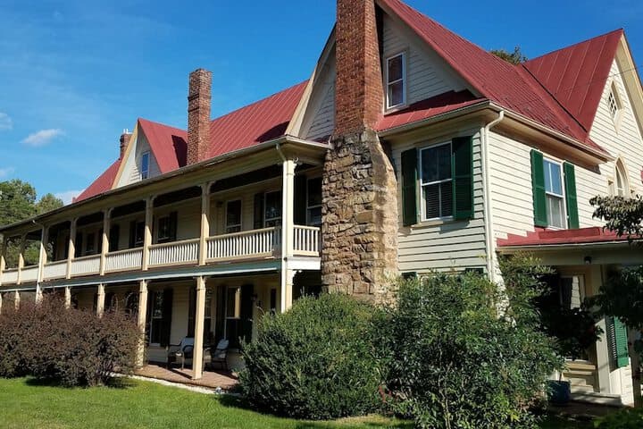 Hummingbird Inn photo 1