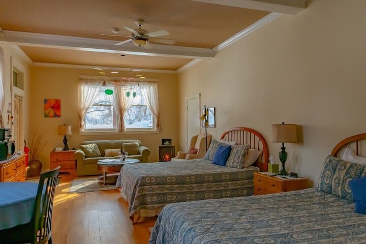Shaker Mill Inn photo 4