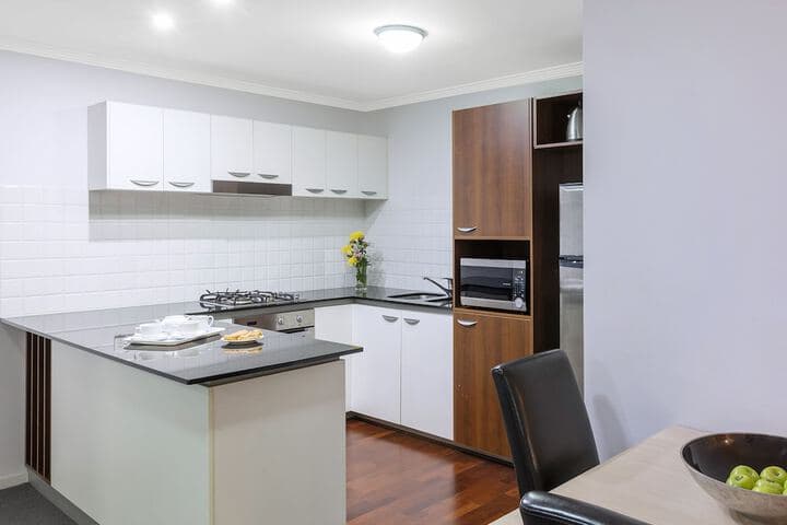 Oaks Brisbane Lexicon Suites photo 4