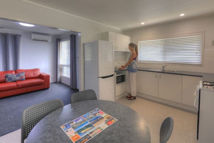 Alex Beach Cabins photo 4