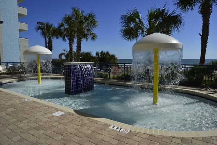 Grand Atlantic by Elliott Beach Rentals photo 5