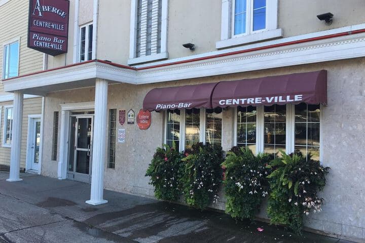 Auberge Centre Ville photo 5