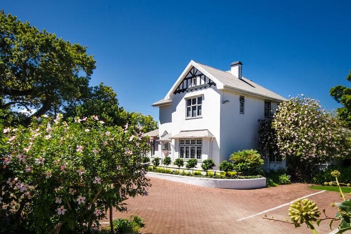 Whispering Oaks photo 4