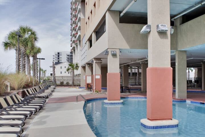 Bahama Sands Luxury Condominiums photo 5