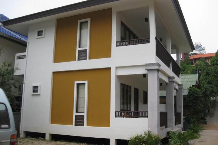 Modern Resort photo 2