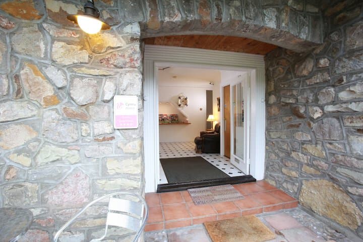 Ewenny Farm Guesthouse photo 3