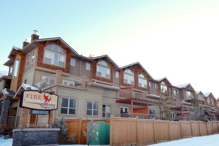 Fire Mountain Lodge photo 3