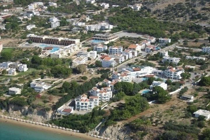 Island Blue Hotel photo 2