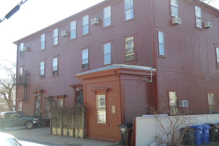 Bellevue House photo 2