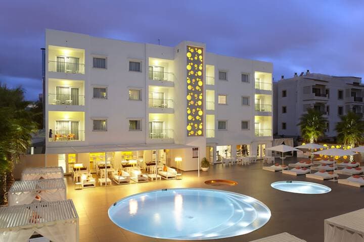 Ibiza Sun Apartments photo 2