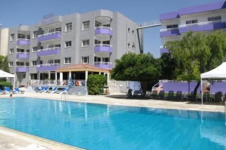 Valana Hotel Apartments photo 5