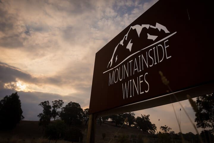 Blue House at Mountainside Wines photo 2