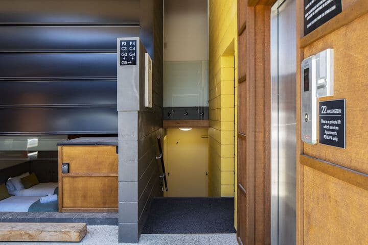 22 Hallenstein Apartments by Staysouth photo 4