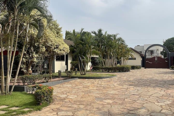 Travellers Palm Court photo 4