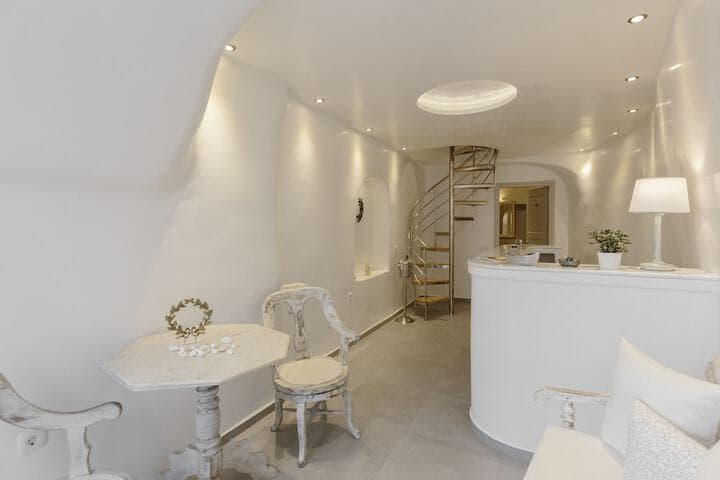 Oia Mare Villas photo 3