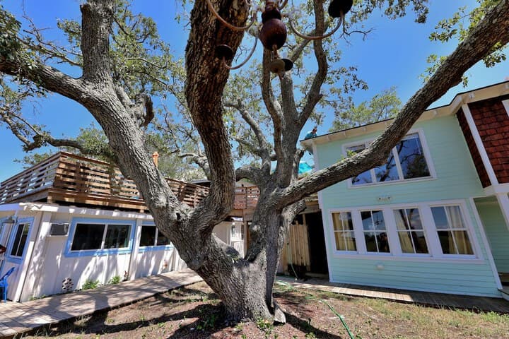 Riverside Inn&Cottages photo 4