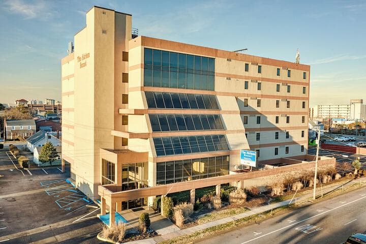 The Atrium Resort Virginia Beach by Vacatia photo 3