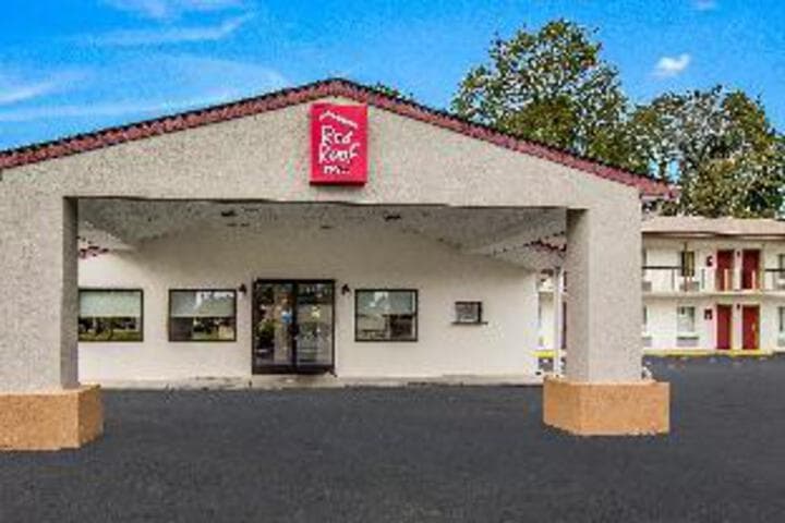 Red Roof Inn St. George SC photo 1