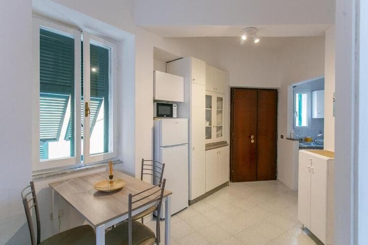B HOUSE photo 4