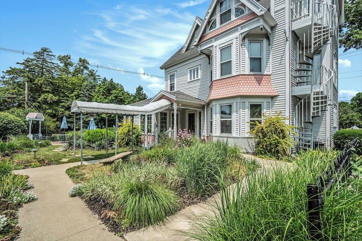 Yelton Manor Bed & Breakfast photo 4