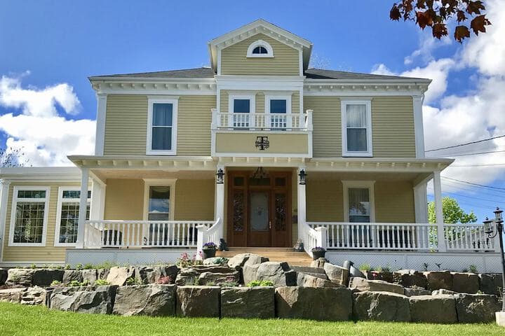 Tattingstone Inn photo 5